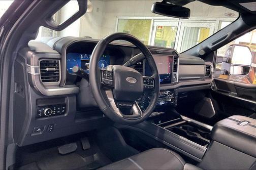 Agate Black Metallic 2025 Ford F-250 Platinum