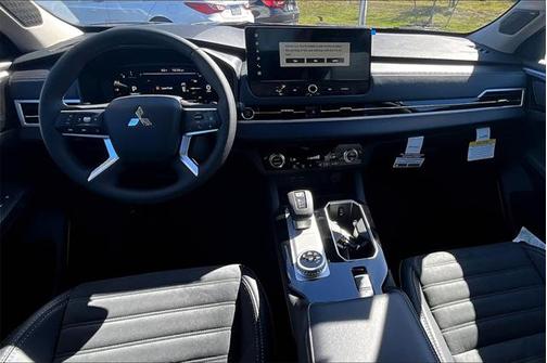 2025 Mitsubishi Outlander SE 2.5 2WD
