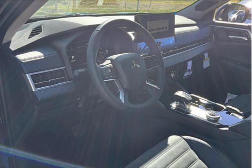 2025 Mitsubishi Outlander SE 2.5 2WD
