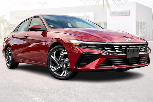 2025 Hyundai ELANTRA SEL