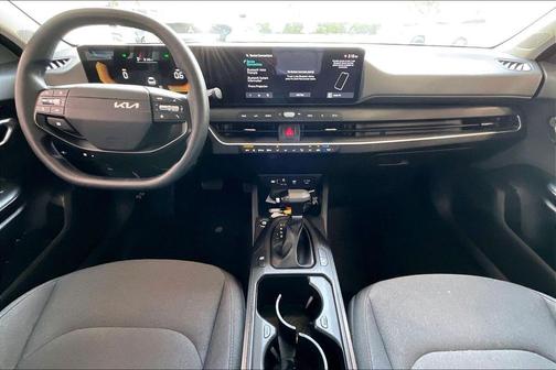 Currant Red 2025 Kia K4 LXS
