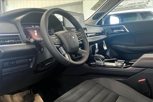 2025 Mitsubishi Outlander SE 2.5 2WD