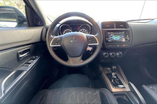 2025 Mitsubishi Outlander Sport 2.0 ES