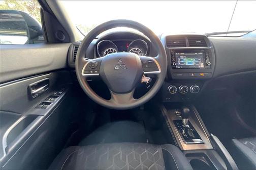 2025 Mitsubishi Outlander Sport 2.0 ES