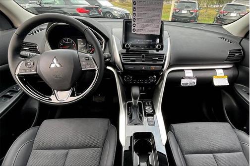 2025 Mitsubishi Eclipse Cross SE