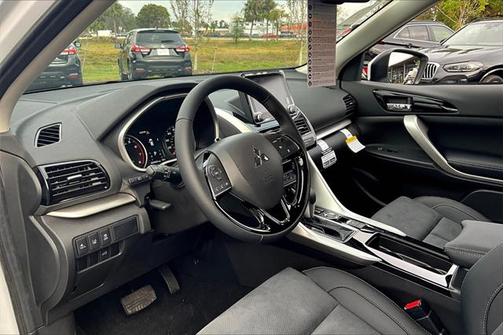 2025 Mitsubishi Eclipse Cross SE