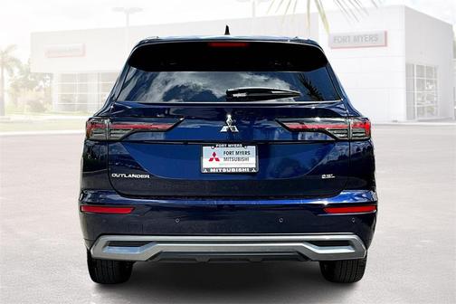 2025 Mitsubishi Outlander SEL 2.5 2WD