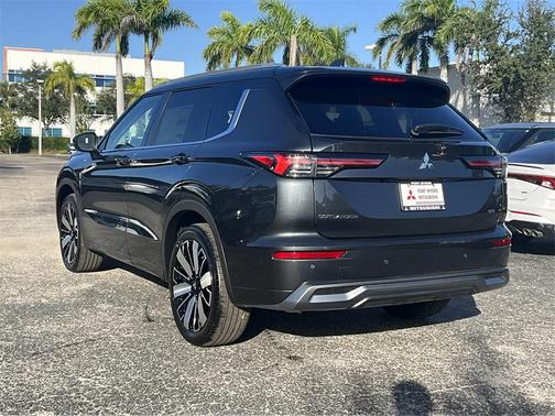 2025 Mitsubishi Outlander SEL 2.5 2WD