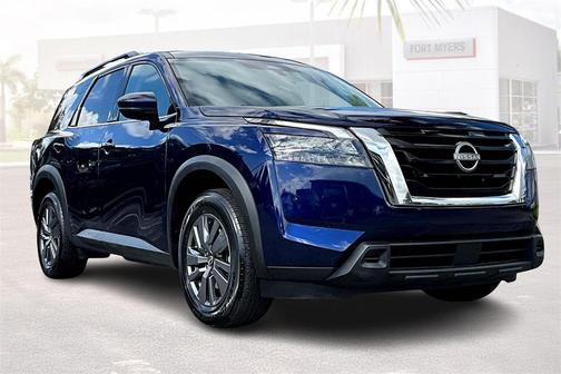 2024 Nissan Pathfinder SV FWD