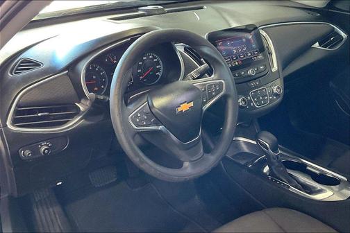 2021 Chevrolet Malibu FWD LT