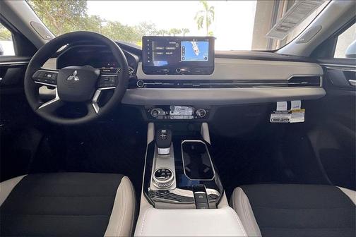 2026 Mitsubishi Outlander SE 1.5T 2WD