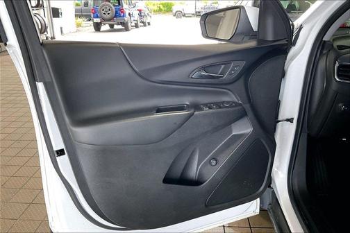 Summit White 2024 Chevrolet Equinox 1LT
