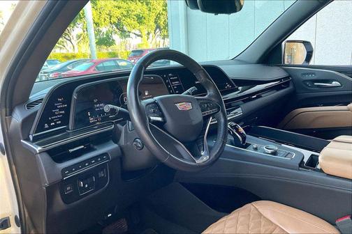 Crystal White Tricoat 2022 Cadillac Escalade Premium Luxury