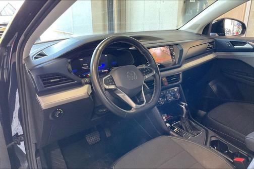 Platinum Gray 2024 Volkswagen Taos 1.5T SE
