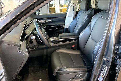 2025 Genesis GV70 2.5T AWD