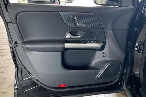 Black 2025 Mercedes-Benz GLA 250 4MATIC