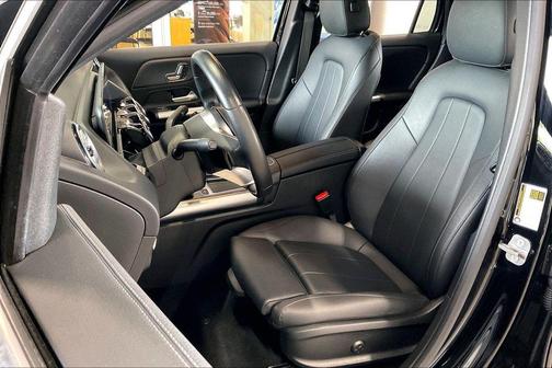 Black 2025 Mercedes-Benz GLA 250 4MATIC