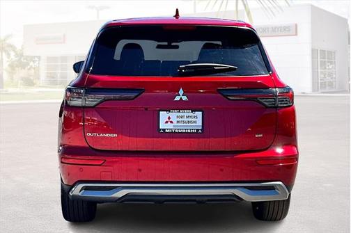 2025 Mitsubishi Outlander SE 2.5 2WD