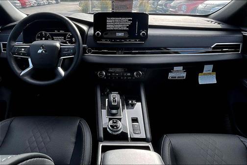 2025 Mitsubishi Outlander PHEV SEL