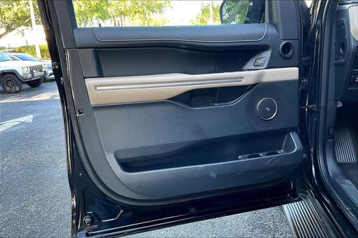 Black Metallic 2024 Ford Expedition Limited