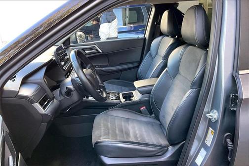 2024 Mitsubishi Outlander SE 2.5 2WD