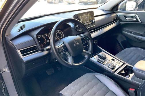 2024 Mitsubishi Outlander SE 2.5 2WD