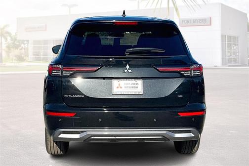 2025 Mitsubishi Outlander SE 2.5 2WD