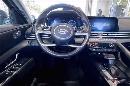 2025 Hyundai ELANTRA HEV Limited