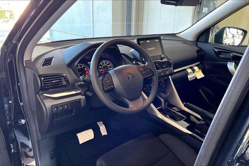 2026 Mitsubishi Eclipse Cross ES