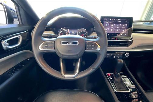 Bright White Clearcoat 2025 Jeep Compass Limited