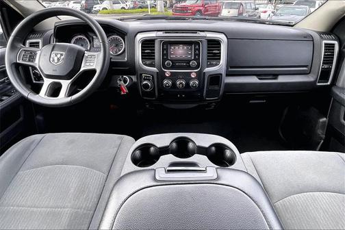 2024 RAM 1500 Classic SLT