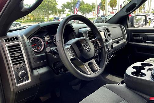 2024 RAM 1500 Classic Warlock Crew Cab 4x4 5'7' Box