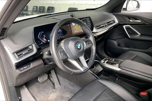 White 2025 BMW X1 xDrive28i