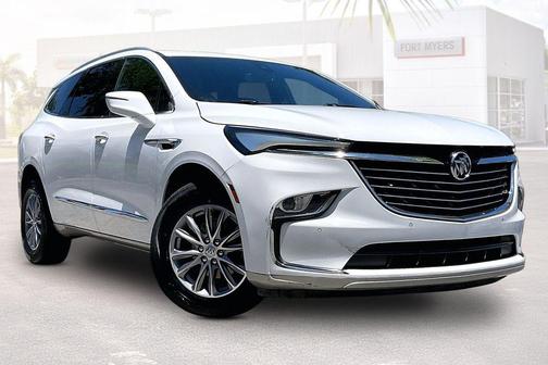 Summit White 2023 Buick Enclave Essence FWD
