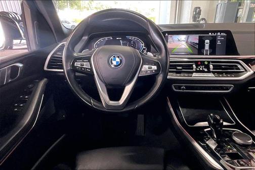 Black 2022 BMW X5 PHEV xDrive45e
