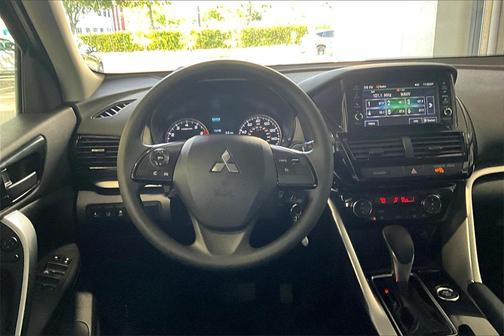 2025 Mitsubishi Eclipse Cross ES