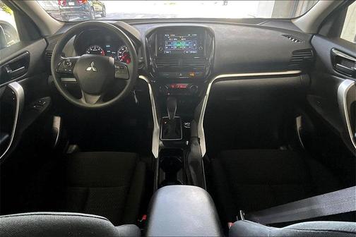 2025 Mitsubishi Eclipse Cross ES