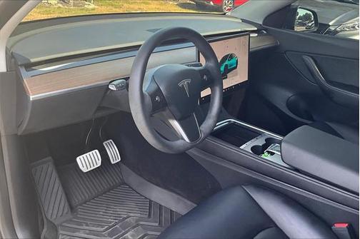 2022 Tesla Model Y Performance Dual Motor All-Wheel Drive