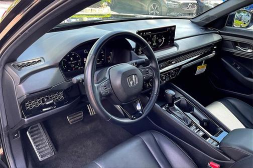 2024 Honda Accord Hybrid Base