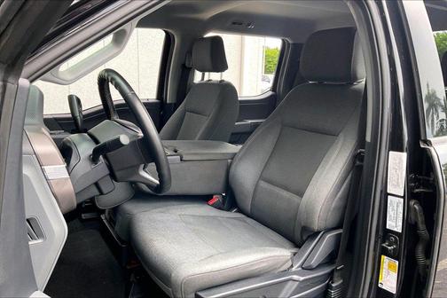 Black Metallic 2025 Ford F-150 XLT