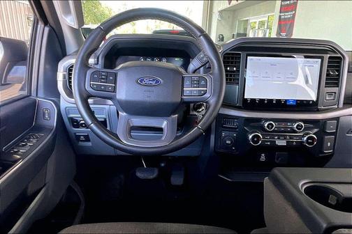 White 2025 Ford F-150 XLT