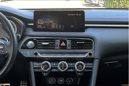 2023 Genesis G70 3.3T RWD