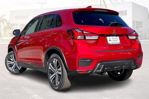 2026 Mitsubishi Outlander Sport SE