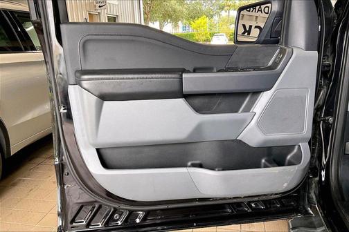 Black Metallic 2025 Ford F-150 XLT