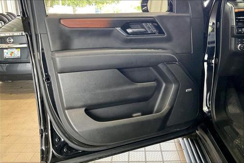 Onyx Black 2025 GMC Yukon Denali