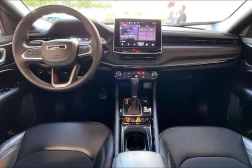 Red Hot Pearlcoat 2025 Jeep Compass Trailhawk