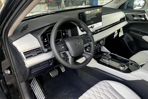 2025 Mitsubishi Outlander SEL 2.5 2WD