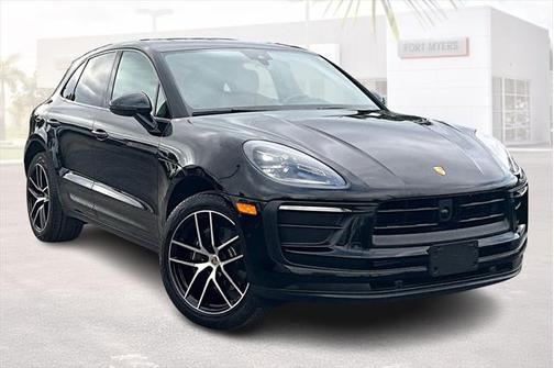 2023 Porsche Macan Base