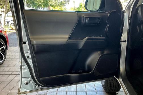 2020 Toyota Tacoma SR