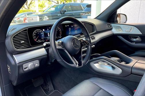 Cirrus Silver Metallic 2025 Mercedes-Benz GLS 450 4MATIC